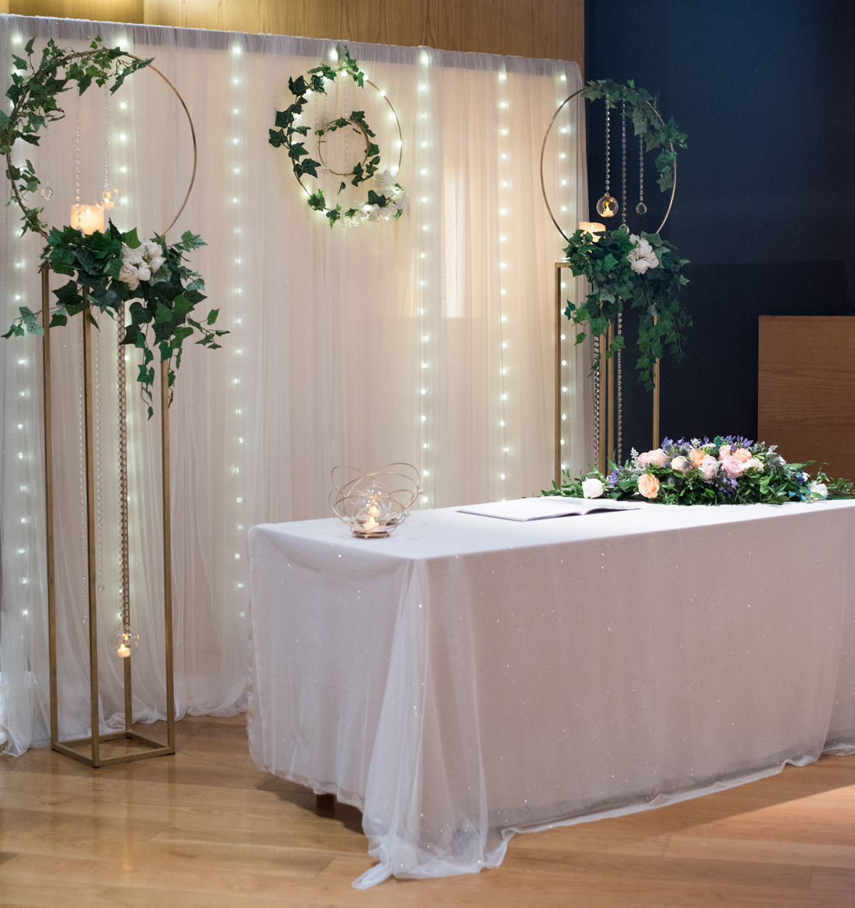Floral στολισμός πολιτικού γάμου και δεξίωσης στο Porto Palace.