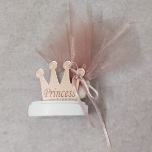 Μπομπονιέρα βάπτισης Princess από χρυσό καθρέφτη plexi-glass και ροζ τούλι με χρυσό glitter.
